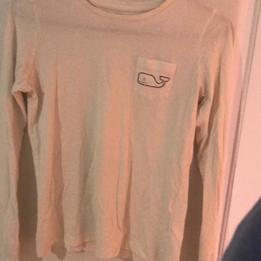 White vineyard vines long sleeve shirt